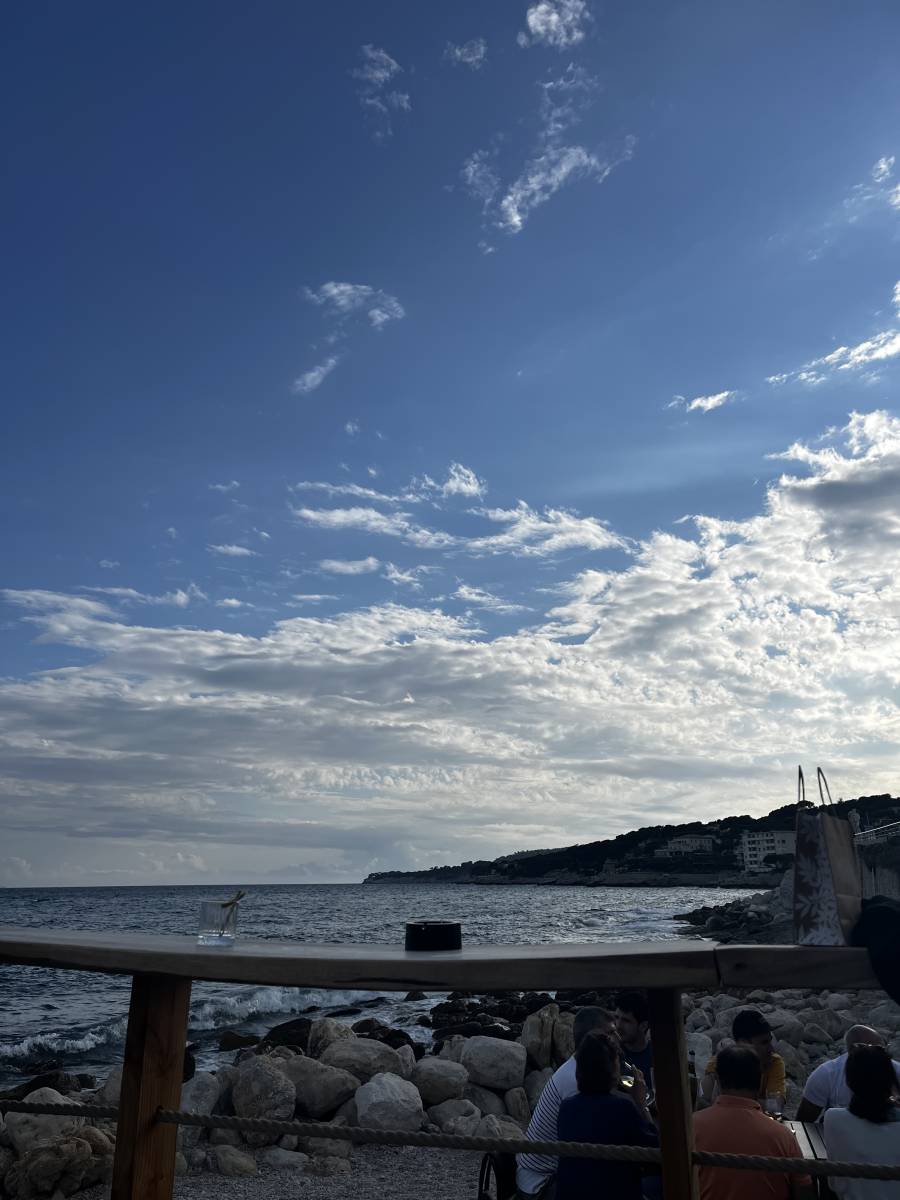 Plages, bord de mer, Cap Canaille, Calanques à Cassis pour flâner
