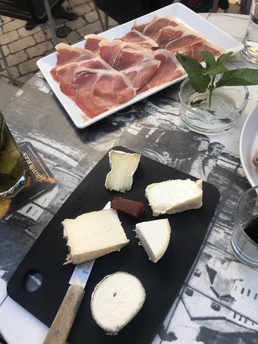 Pour découvrir l'oenotourisme lors de vos vacances en famille ou entres amis en Provence