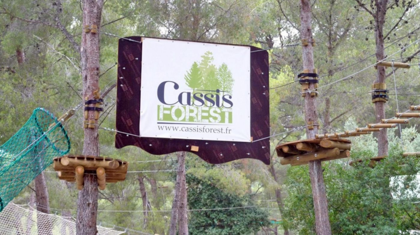 Accrobranche avec un parcours aventure sur Cassis