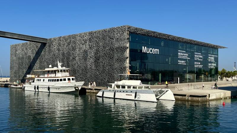 Entre mer et modernité, le Mucem brille au soleil ☀️?